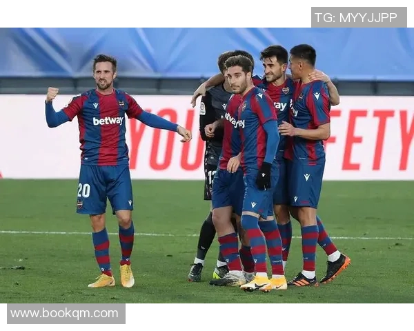 塞维利亚成为西甲新贵，球队表现火爆引发关注